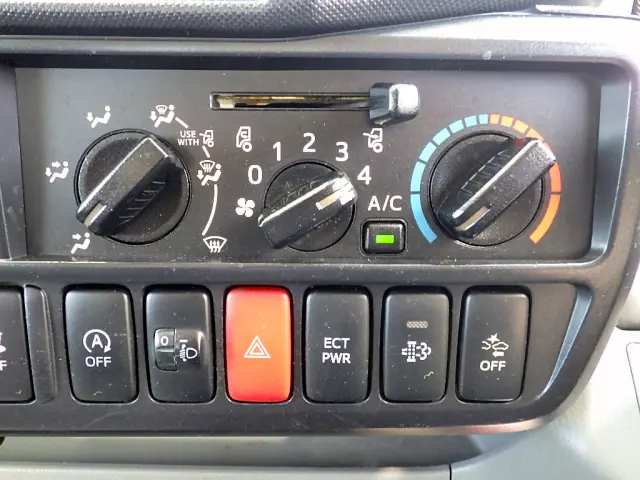 日野 デュトロ TPG-XZC610T(2WD)の写真18