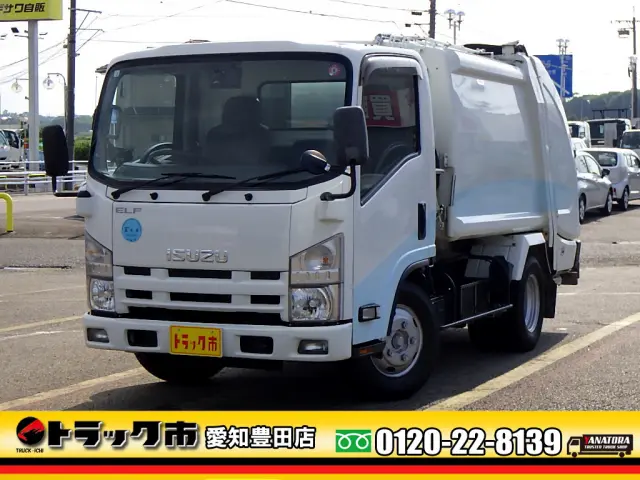 いすゞ エルフ TKG-NMR85N(2WD)の写真1