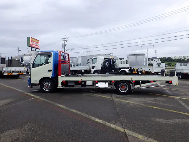 日野 デュトロ 2KG-XZU720M(2WD)の写真5