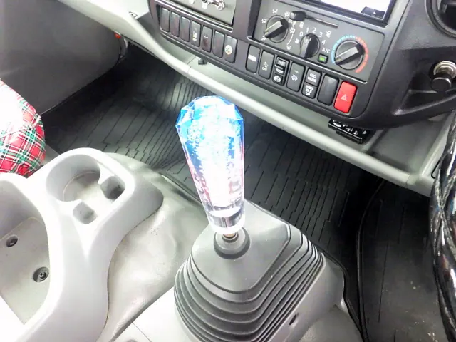 日野 デュトロ 2KG-XZU720M(2WD)の写真14