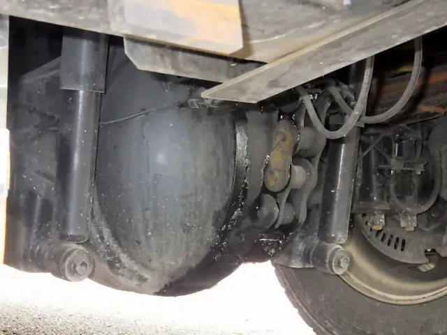 日野 デュトロ 2KG-XZU720M(2WD)の写真27