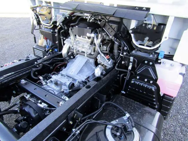 三菱 キャンター 2RG-FBA60(2WD)の写真13