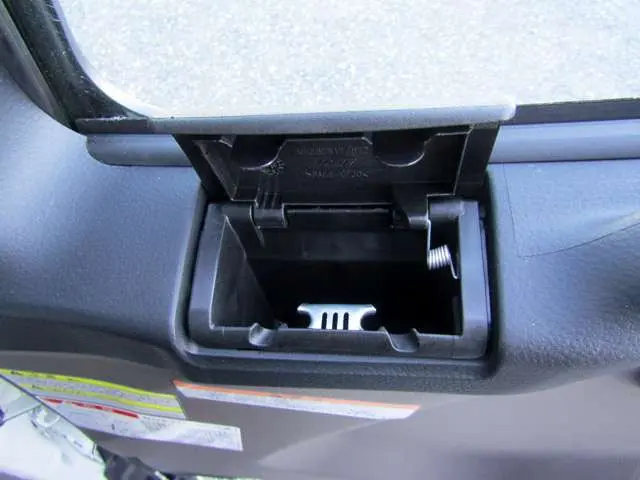 三菱 キャンター 2RG-FBA60(2WD)の写真24