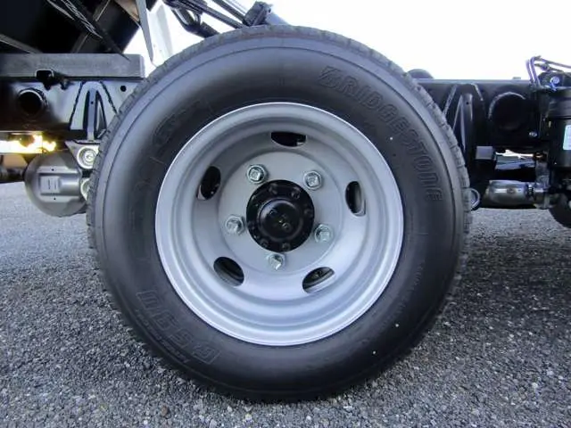 三菱 キャンター 2RG-FBA60(2WD)の写真30