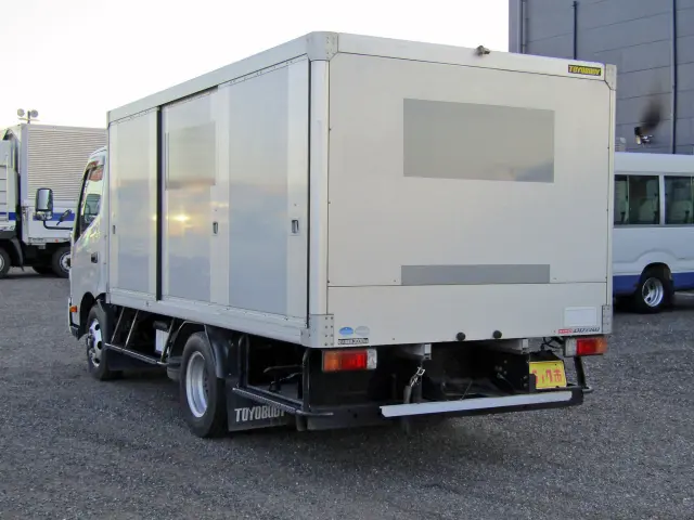 日野 デュトロ TKG-XZU700M(2WD)の写真32