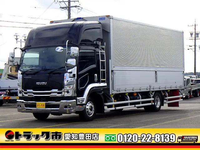 いすゞ フォワード 2RG-FRR90T2(2WD)の写真1