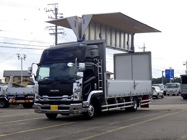 いすゞ フォワード 2RG-FRR90T2(2WD)の写真3