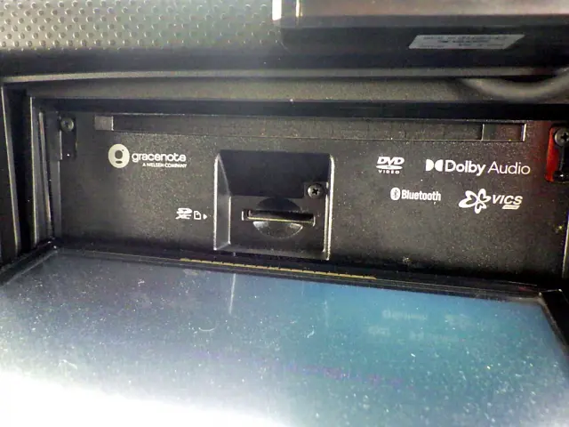 いすゞ フォワード 2RG-FRR90T2(2WD)の写真18