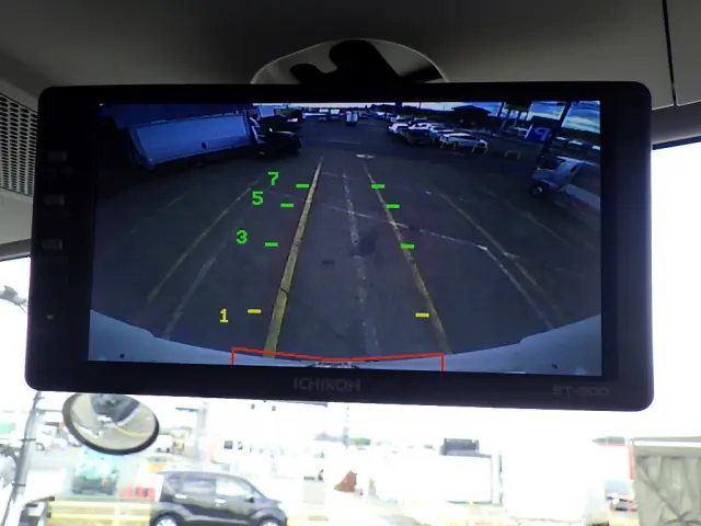 いすゞ フォワード 2RG-FRR90T2(2WD)の写真27