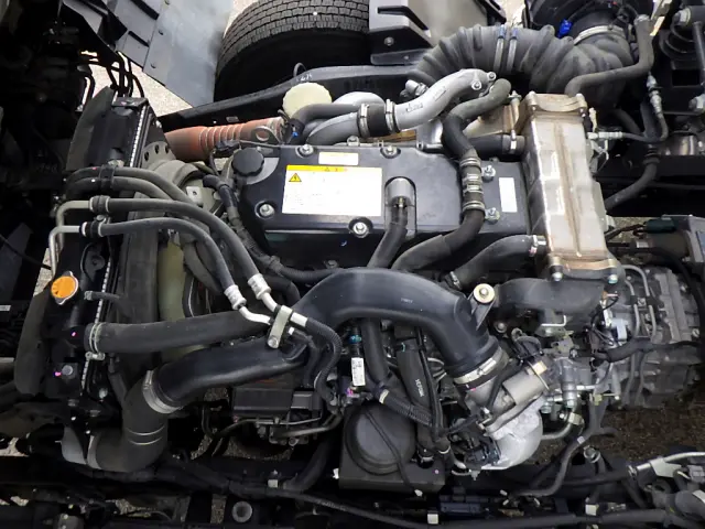 いすゞ フォワード 2RG-FRR90T2(2WD)の写真39