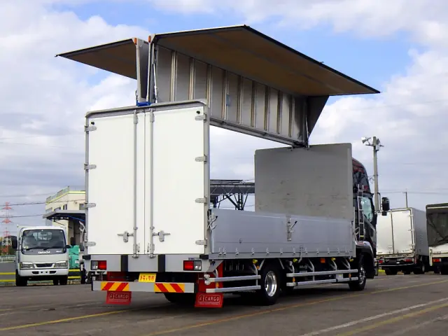 いすゞ フォワード 2RG-FRR90T2(2WD)の写真45