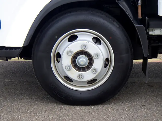 いすゞ エルフ TKG-NPR85AR(2WD)の写真25