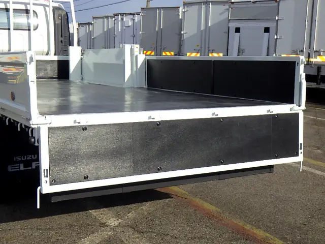 いすゞ エルフ TKG-NPR85AR(2WD)の写真33