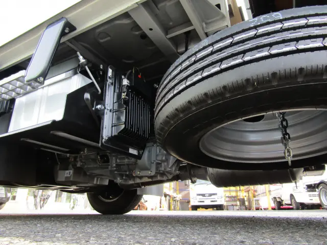 三菱 キャンター 2RG-FBA20(2WD)の写真34