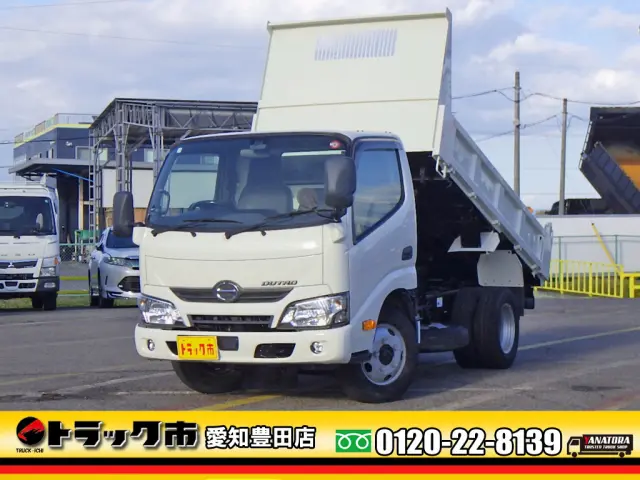 日野 デュトロ TKG-XZU620T(2WD)の写真1