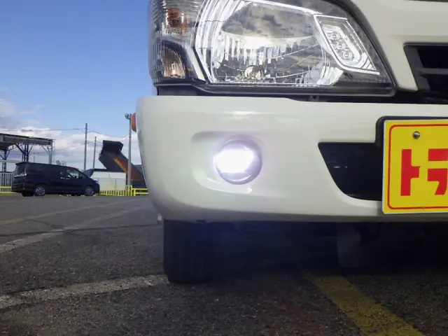 日野 デュトロ TKG-XZU620T(2WD)の写真3