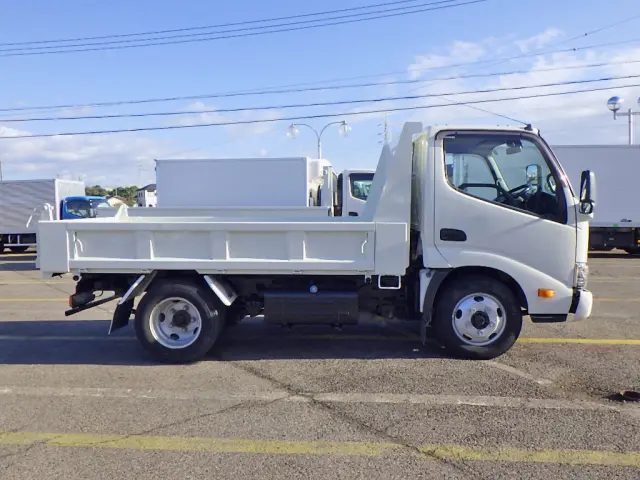 日野 デュトロ TKG-XZU620T(2WD)の写真5