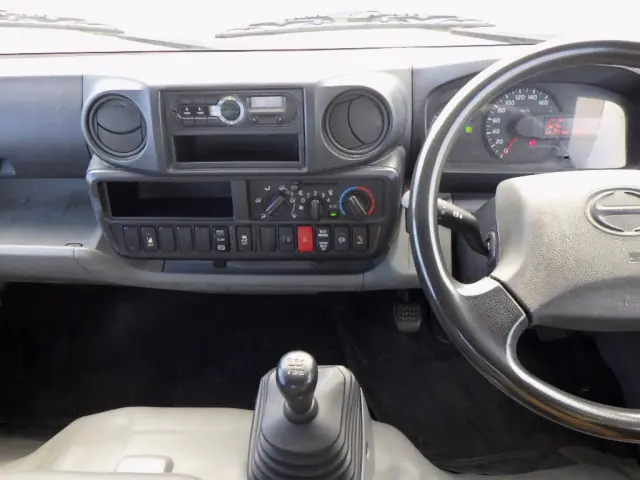 日野 デュトロ TKG-XZU620T(2WD)の写真14