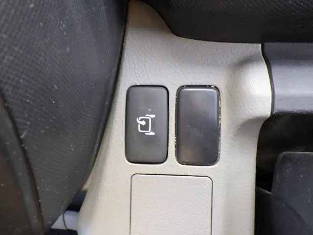 日野 デュトロ TKG-XZU620T(2WD)の写真24