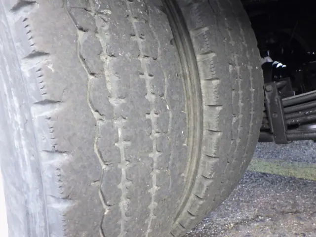 日野 デュトロ TKG-XZU620T(2WD)の写真36