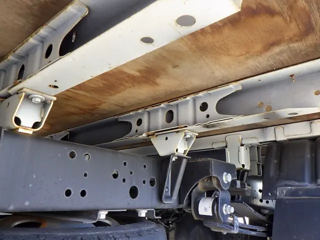 日野 デュトロ 2RG-XZC655M(2WD)の写真32