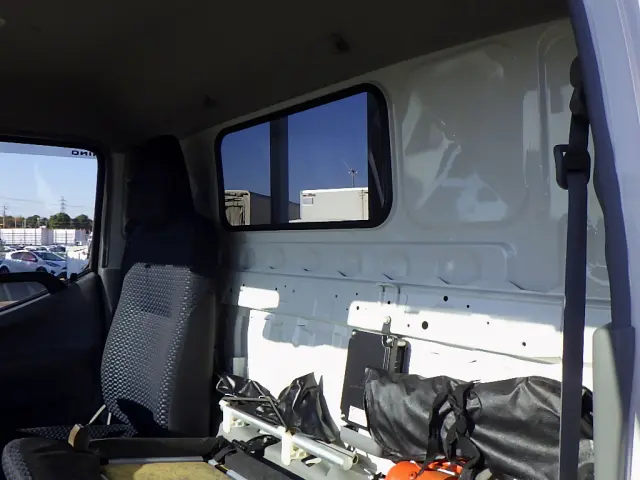 日野 デュトロ 2RG-XZC655M(2WD)の写真48