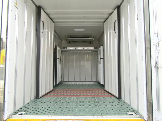 荷台長3.7mのセミロングデッキで長尺物でもラクラク運搬♪|日野 デュトロ 2RG-XZC645M(2WD)の写真12