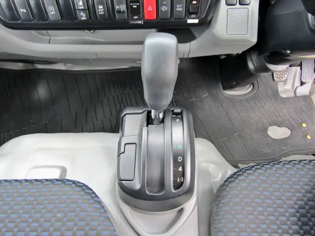 日野 デュトロ 2RG-XZC645M(2WD)の写真22