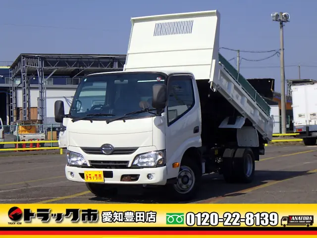 日野 デュトロ TKG-XZC610T(2WD)の写真1
