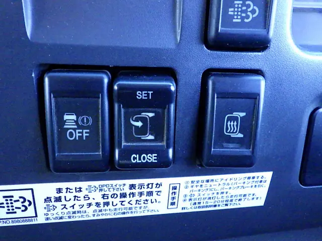 いすゞ フォワード 2RG-FTR90U2(2WD)の写真23