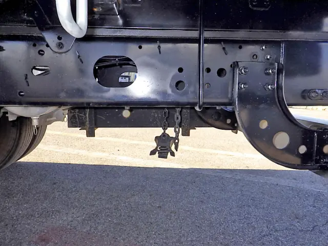 いすゞ フォワード 2RG-FTR90U2(2WD)の写真27