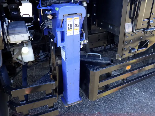 いすゞ フォワード 2RG-FTR90U2(2WD)の写真39