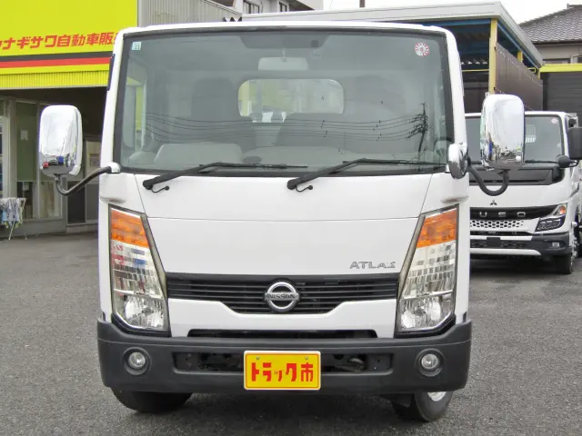 2000ccのガソリンエンジンに5MTを搭載☆フル積載でも元気よく走ってくれます♪|日産 アトラス CBF-SQ2F24(2WD)の写真2