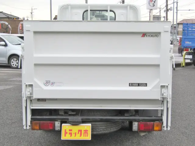 リアには600KG対応の極東製垂直ゲートを装備!重たい荷物でも1人で積み降ろしが可能です♪|日産 アトラス CBF-SQ2F24(2WD)の写真5