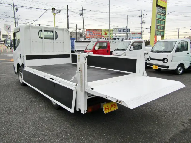 板ワレやウキもなくキレイな状態を維持しています☆|日産 アトラス CBF-SQ2F24(2WD)の写真7