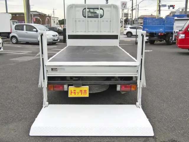 ゲートを降ろすとこんな感じになります♪|日産 アトラス CBF-SQ2F24(2WD)の写真12