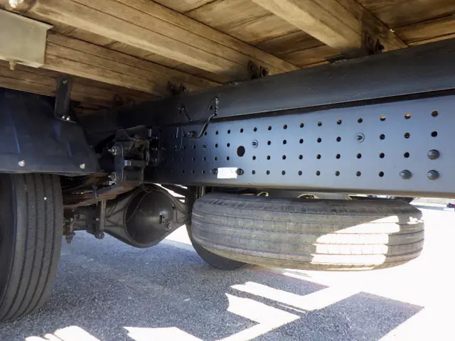 三菱 キャンター TPG-FED90(2WD)の写真21