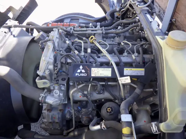 三菱 キャンター TPG-FED90(2WD)の写真23