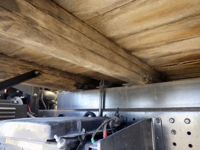 三菱 キャンター TPG-FED90(2WD)の写真37