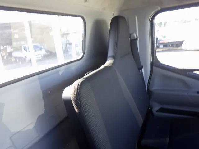 三菱 キャンター TPG-FED90(2WD)の写真47