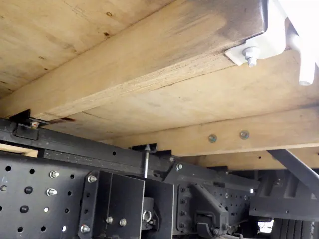 三菱 キャンター 2PG-FEAV0(2WD)の写真27