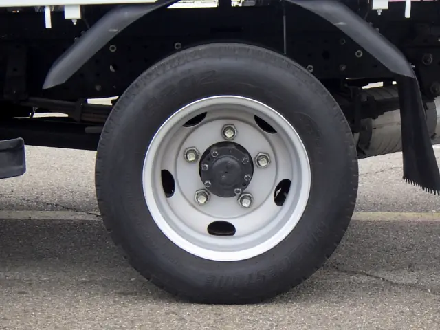 三菱 キャンター 2PG-FEAV0(2WD)の写真29