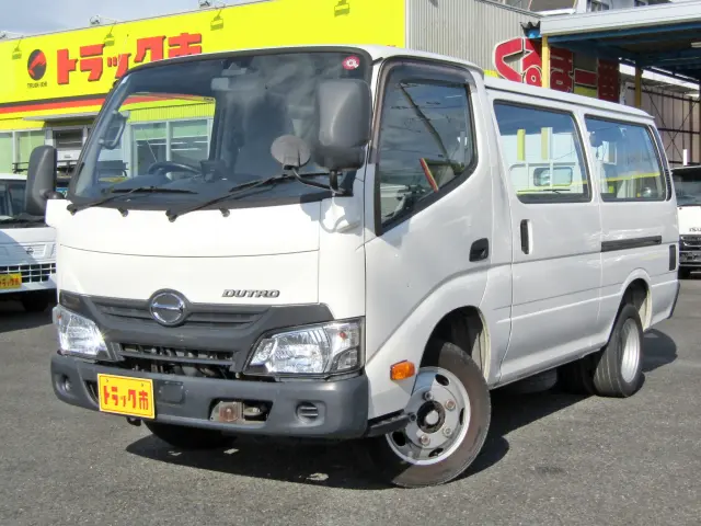 最大積載量２トン！荷台にパワーゲートを装備したルートバンが入庫です☆|日野 デュトロ TPG-XZC605Y(2WD)の写真1