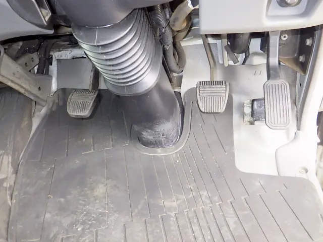 日野 デュトロ TKG-XZU710M(2WD)の写真21