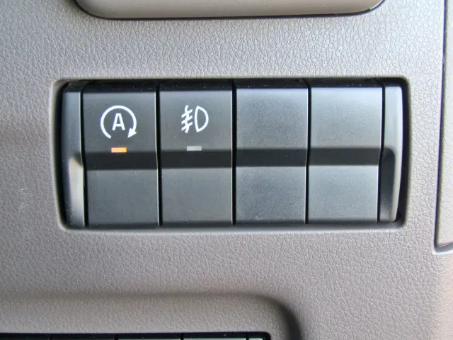 三菱 キャンター 2RG-FBA20(2WD)の写真24