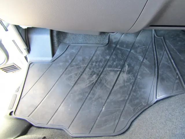 三菱 キャンター 2RG-FBA20(2WD)の写真28