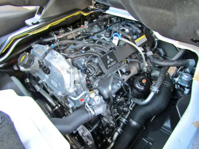 三菱 キャンター 2RG-FBA20(2WD)の写真32