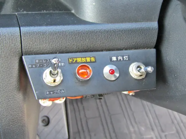 ダイハツ ハイゼットトラック EBD-S500P(2WD)の写真26