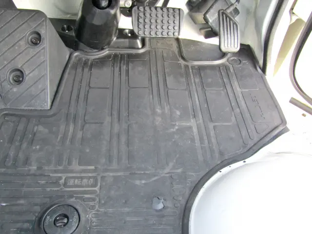 ダイハツ ハイゼットトラック EBD-S500P(2WD)の写真28