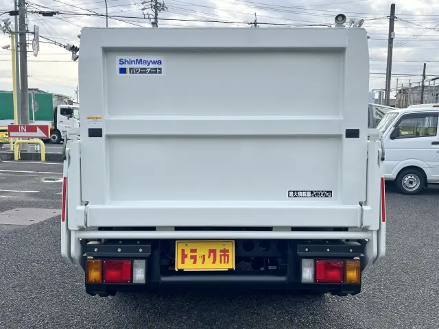 マツダ タイタン 2RG-LJR88A(2WD)の写真5